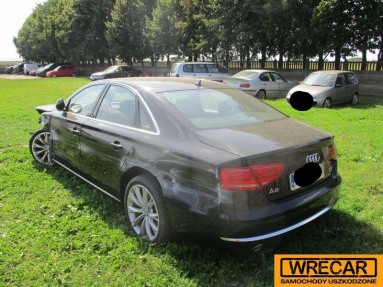 Купить Audi A8, 3.0, 2011 года с пробегом, цена 1074531 руб., id 8690