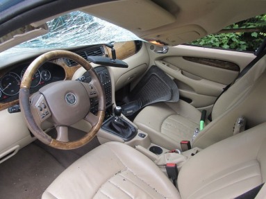 Купить Jaguar X-Type, 2.0, 2004 года с пробегом, цена 3253 руб., id 8699