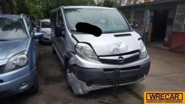Купить Opel Vivaro, 2.0, 2012 года с пробегом, цена 311141 руб., id 8742