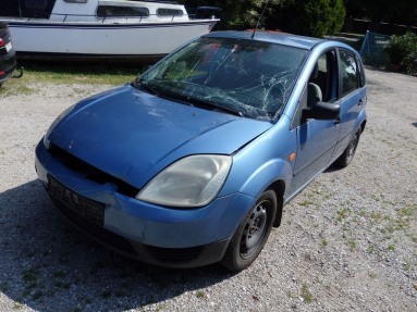 Купить Ford Fiesta, 1.4, 2002 года с пробегом, цена 0 руб., id 8787