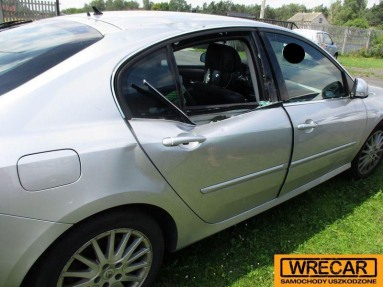 Купить Renault Laguna, 2.0, 2008 года с пробегом, цена 1592 руб., id 8795