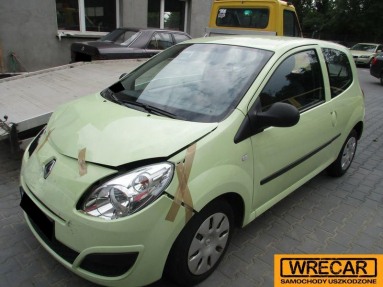 Купить Renault Twingo, 1.1, 2009 года с пробегом, цена 1592 руб., id 8796