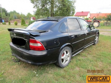 Купить Opel Vectra, 2.0, 1996 года с пробегом, цена 0 руб., id 8818
