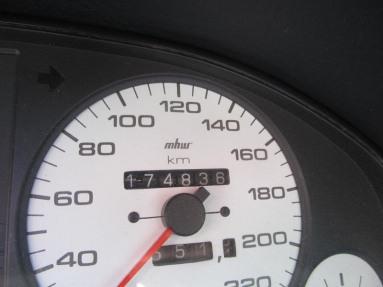 Купить Audi 80, 2.0, 1994 года с пробегом, цена 1592 руб., id 8829