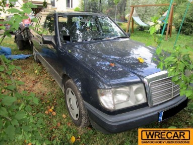 Купить Mercedes-Benz 230 E Kat. 124 230TE, 2.3, 1988 года с пробегом, цена 3253 руб., id 8835