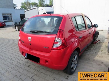 Купить Dacia Sandero, 1.1, 2009 года с пробегом, цена 6436 руб., id 8938