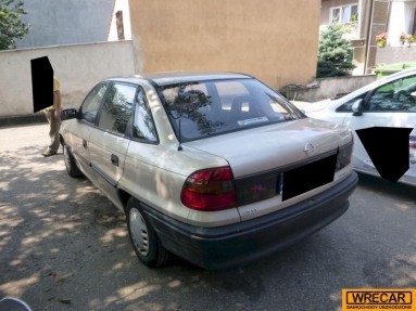 Купить Opel Astra, 1.4, 1997 года с пробегом, цена 1592 руб., id 8966