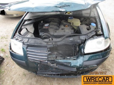 Купить Volkswagen Passat, 1.9, 2001 года с пробегом, цена 4844 руб., id 8977