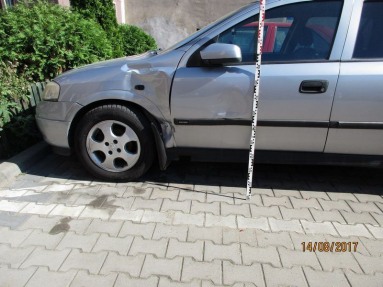 Купить Opel Astra, 1.6, 2000 года с пробегом, цена 16194 руб., id 9023