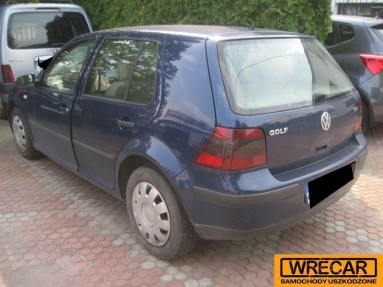 Купить Volkswagen Golf, 1.9, 2000 года с пробегом, цена 19446 руб., id 9096