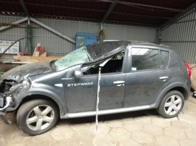 Купить Dacia Sandero, 1.6, 2011 года с пробегом, цена 35640 руб., id 9097