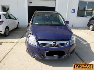 Купить Opel Zafira, 1.6, 2013 года с пробегом, цена 119931 руб., id 9098