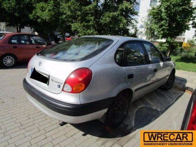 Купить Toyota Corolla, 1.4, 2000 года с пробегом, цена 17785 руб., id 9149