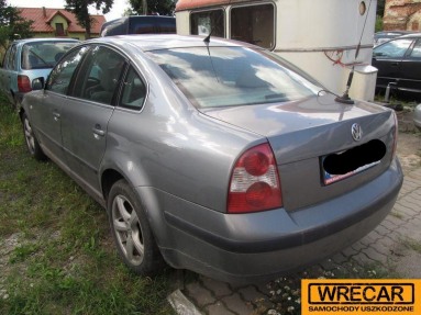 Купить Volkswagen Passat, 1.9, 2002 года с пробегом, цена 37232 руб., id 9151