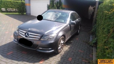 Купить Mercedes-Benz C-Klasse C 200 CDI BlueEff. Avantgarde, 2.1, 2012 года с пробегом, цена 518615 руб., id 9159