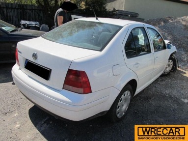 Купить Volkswagen Bora, 1.9, 1999 года с пробегом, цена 0 руб., id 9212