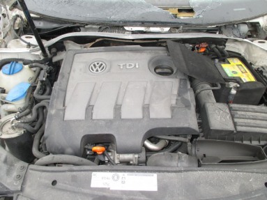 Купить Volkswagen Golf, 1.6, 2011 года с пробегом, цена 323875 руб., id 9228