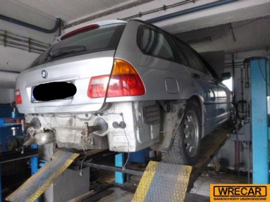 Купить BMW 3 320d, 2.0, 2003 года с пробегом, цена 12941 руб., id 9262
