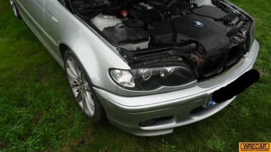 Купить BMW 3 318i, 2.0, 2003 года с пробегом, цена 32387 руб., id 9333