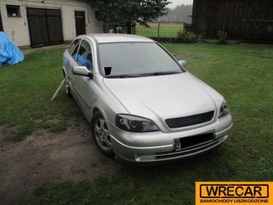 Купить Opel Astra, 1.6, 2000 года с пробегом, цена 0 руб., id 9338