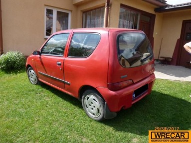 Купить Fiat Seicento, 1.1, 1999 года с пробегом, цена 1592 руб., id 9349