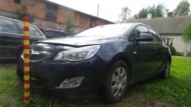 Купить Opel Astra, 1.7, 2012 года с пробегом, цена 51834 руб., id 9410