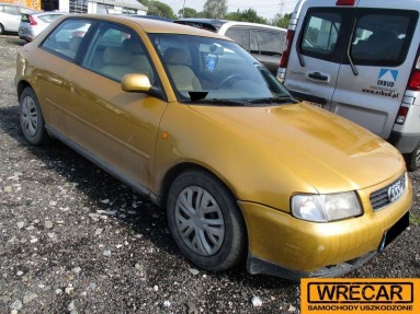 Купить Audi A3, 1.8, 1996 года с пробегом, цена 27543 руб., id 9422