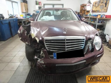 Купить Mercedes-Benz E 320 CDI                 MR`06 211 E 320 CDI                 MR`0, 3.0, 2008 года с пробегом, цена 21038 руб., id 9428