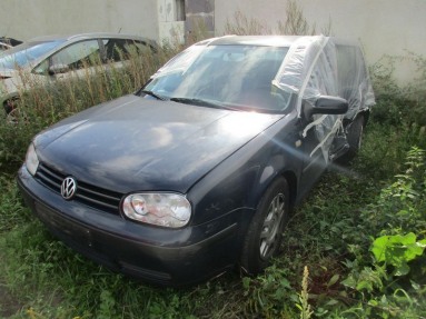 Купить Volkswagen Golf, 1.9, 2000 года с пробегом, цена 16194 руб., id 9457