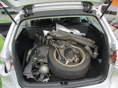 Купить Volkswagen Passat, 2.0, 2009 года с пробегом, цена 29135 руб., id 9462