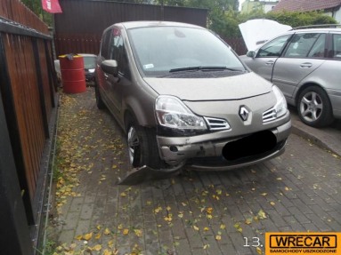 Купить Renault Modus, 1.5, 2007 года с пробегом, цена 1592 руб., id 9502
