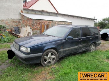 Купить Volvo 850, 2.4, 1996 года с пробегом, цена 9689 руб., id 9551