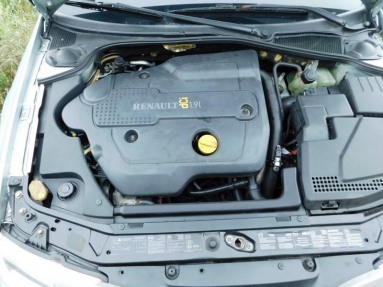 Купить Renault Laguna, 1.9, 2004 года с пробегом, цена 21038 руб., id 9552