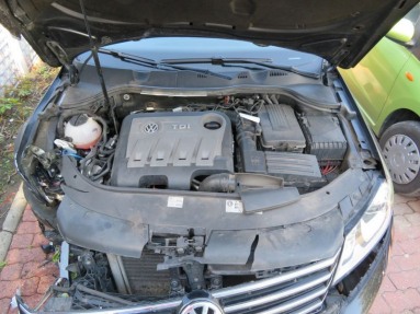 Купить Volkswagen Passat, 2.0, 2011 года с пробегом, цена 325743 руб., id 9554