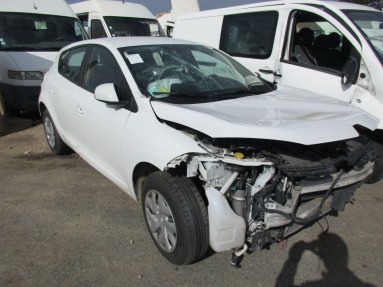 Купить Renault Megane, 1.5, 2015 года с пробегом, цена 348788 руб., id 9582