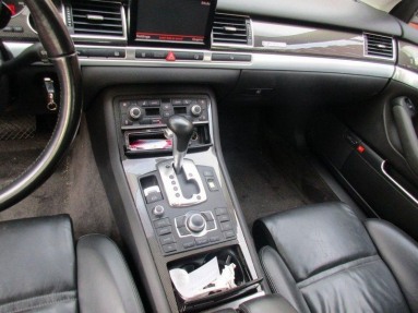 Купить Audi A8, 4.1, 2008 года с пробегом, цена 166920 руб., id 9602