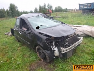 Купить Renault Clio, 1.1, 2011 года с пробегом, цена 3183 руб., id 9604