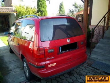 Купить Volkswagen Sharan, 1.9, 2001 года с пробегом, цена 0 руб., id 9662