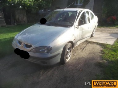 Купить Renault Megane, 1.6, 1999 года с пробегом, цена 1592 руб., id 9709