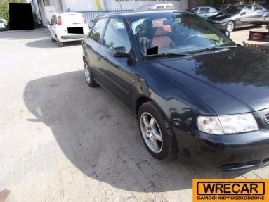 Купить Audi A3, 1.6, 1997 года с пробегом, цена 9689 руб., id 9841