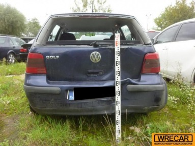 Купить Volkswagen Golf, 1.4, 1999 года с пробегом, цена 0 руб., id 9861