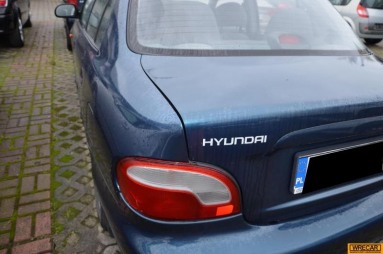 Купить Hyundai Accent, 1.3, 1999 года с пробегом, цена 1592 руб., id 9892