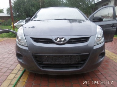 Купить Hyundai i20, 1.2, 2011 года с пробегом, цена 38893 руб., id 9913