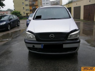 Купить Opel Zafira, 1.6, 2001 года с пробегом, цена 0 руб., id 9915