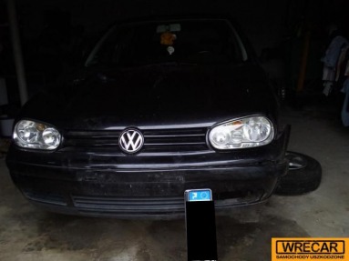 Купить Volkswagen Golf, 1.6, 2000 года с пробегом, цена 0 руб., id 9937