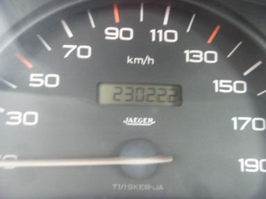 Купить Peugeot 206, 1.1, 2000 года с пробегом, цена 0 руб., id 9944