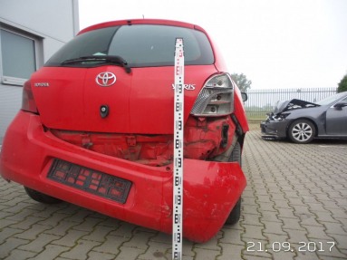 Купить Toyota Yaris, 1.4, 2008 года с пробегом, цена 6436 руб., id 9948