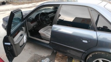 Купить Audi 100, 2.8, 1993 года с пробегом, цена 140000 руб., id 9956