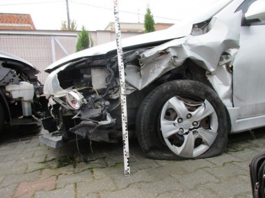 Купить Hyundai i30, 1.4, 2012 года с пробегом, цена 1592 руб., id 9976