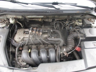 Купить Toyota Avensis, 1.8, 2003 года с пробегом, цена 72872 руб., id 9984